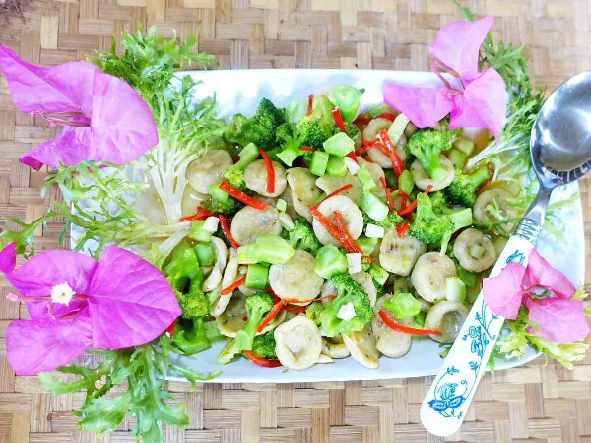 Öhrchennudeln mit Brokkoli – Orecchiette alla pugliese - Rezept - Bild Nr. 2