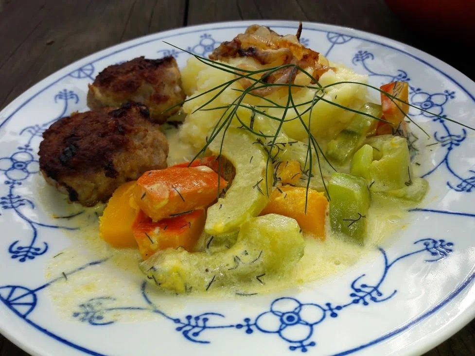 Bouletten mit Dillgemüse - Rezept - Bild Nr. 3