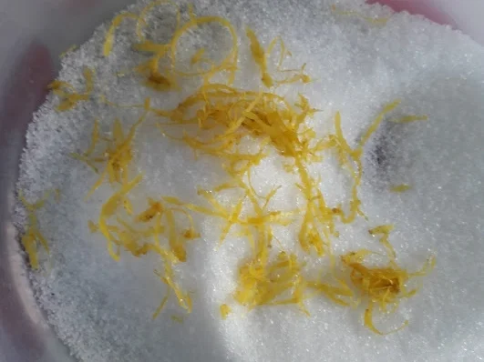 Rezept: Mohnkuchen mit Birnen und Blaubeeren Bild Nr. 6 Mohnkuchen mit Birnen und Blaubeeren - Rezept - Bild Nr. 6