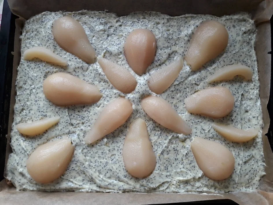 Rezept: Mohnkuchen mit Birnen und Blaubeeren Bild Nr. 11 Mohnkuchen mit Birnen und Blaubeeren - Rezept - Bild Nr. 11