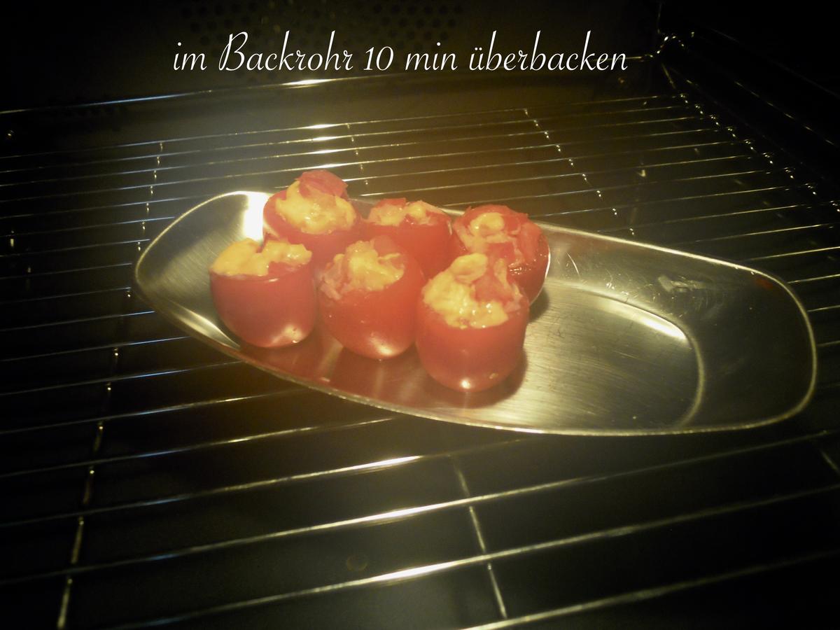 Tomaten - pikant gefüllt und überbacken - Rezept - kochbar.de