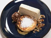 Böhmische Dalken, Powidl, Walnussparfait und Mousse au Chocolat - Rezept - Bild Nr. 2