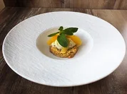 Karottenkuchen mit Orangen und Vanillefrosting (Charlotte Würdig) - Rezept - Bild Nr. 2