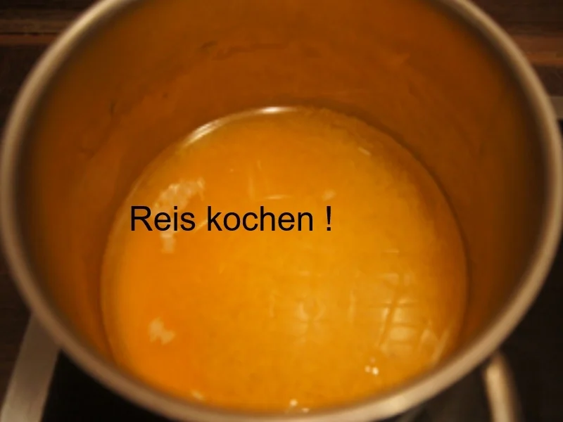 Rezept: Schweinefiletspieße mit Paprika-Erbsen-Rosinen-Bratreis Bild Nr. 14 Schweinefiletspieße mit Paprika-Erbsen-Rosinen-Bratreis - Rezept - Bild Nr. 14