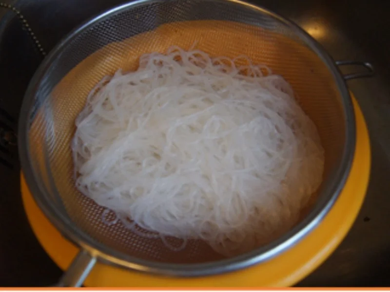 Asiatische Suppe mit Champignons und Gemüse - Rezept - Bild Nr. 5