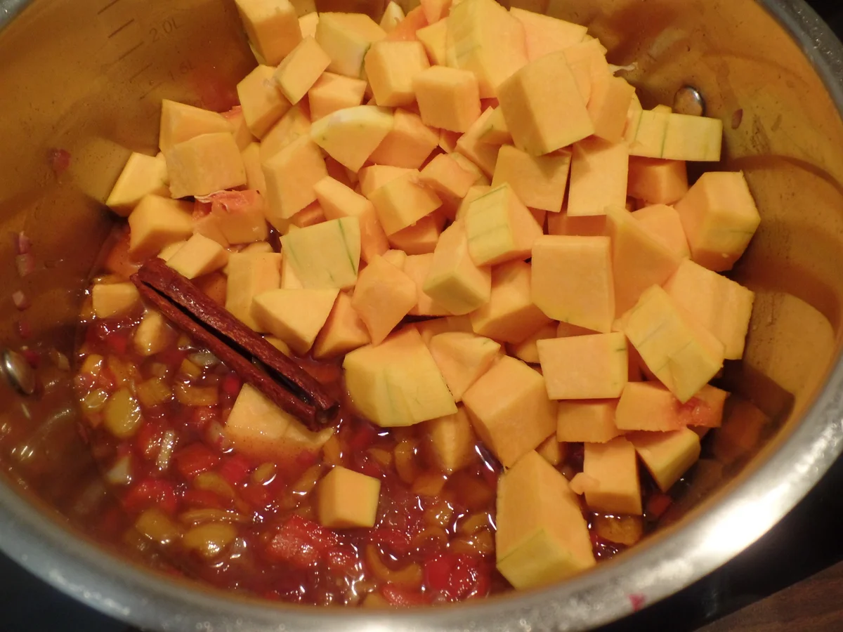 Rezept: Kürbis-Paprika-Chutney Bild Nr. 11673 Kürbis-Paprika-Chutney - Rezept - Bild Nr. 11673