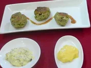 Miami Crab-Cakes an Sonnenschein-Aioli und tropischer Tatarsoße - Rezept