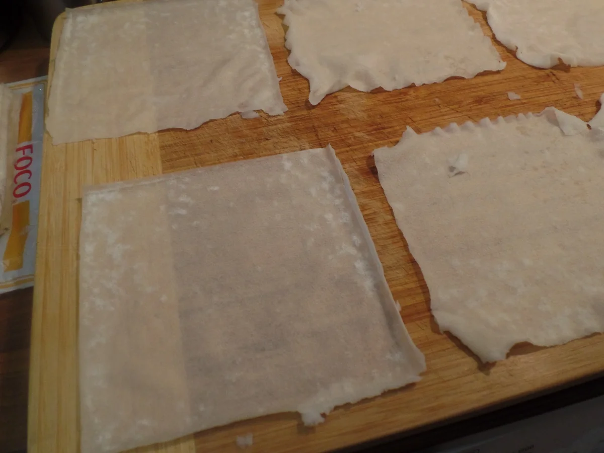 Schafskäse-Böreks mit Paprikapaste - Rezept - Bild Nr. 11675