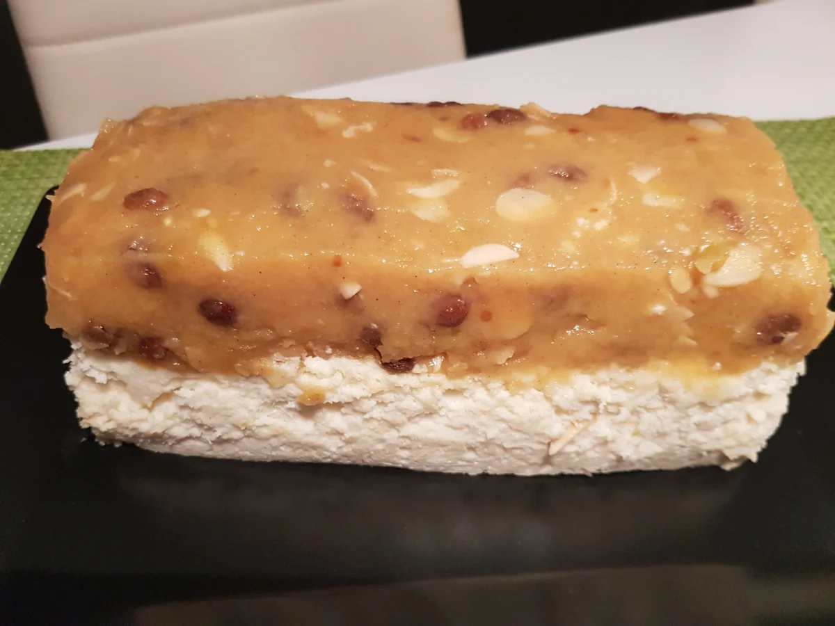 Bratapfelpudding mit Apfel-Schnee und karamellisierten Apfel-Perlen - Rezept - Bild Nr. 11667