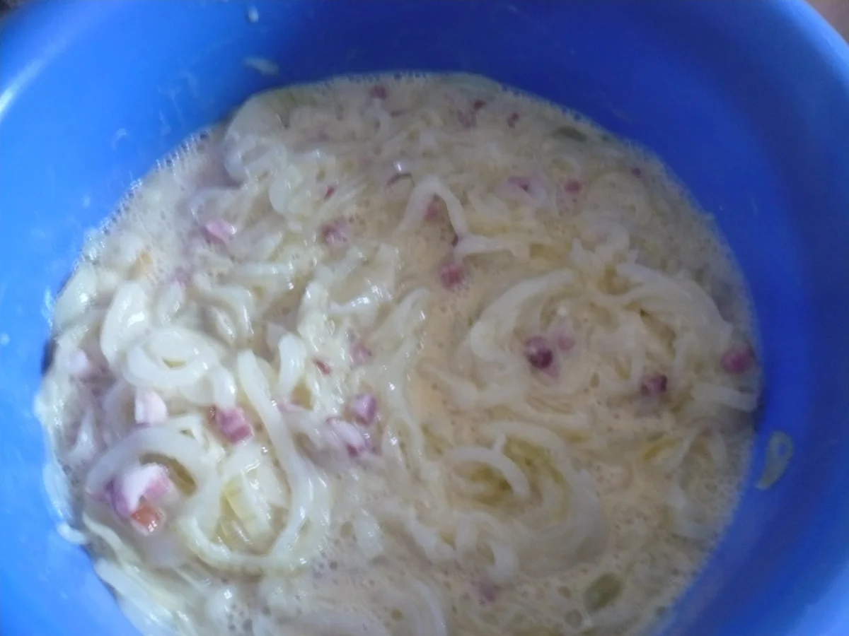 Zwiebelkuchen - Rezept - Bild Nr. 8