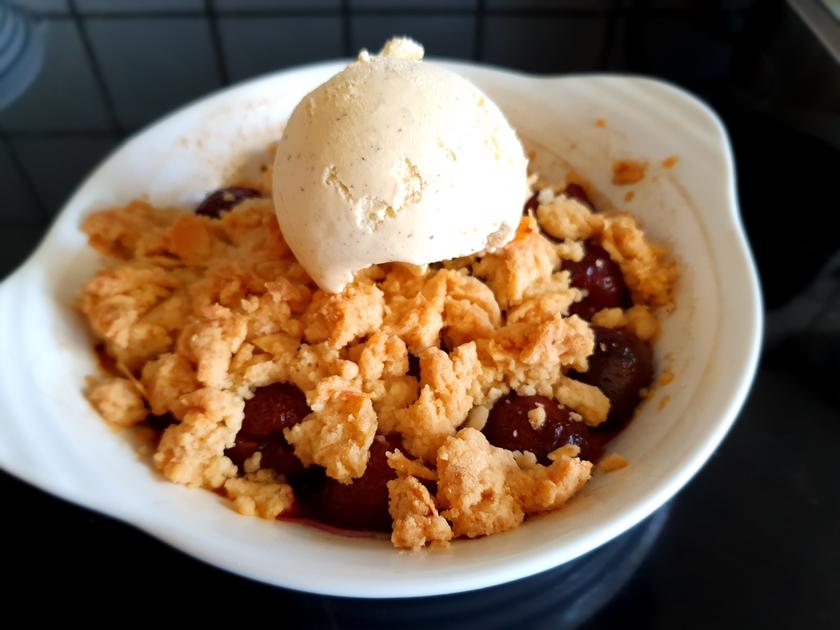 Kirsch Crumble - einfach - von tigerlilly63