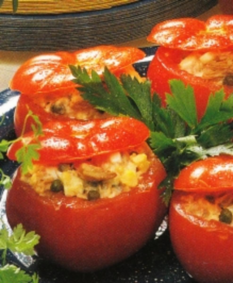 Bilder für Tomaten mit Thunfisch Füllung - Rezept