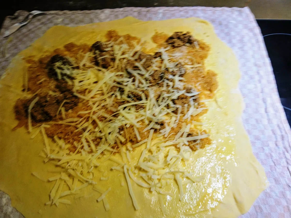 Kraut-Leberwurst Strudel in zwei Varianten - kochbar Challenge 11.0 (November 2020) - Rezept - Bild Nr. 7