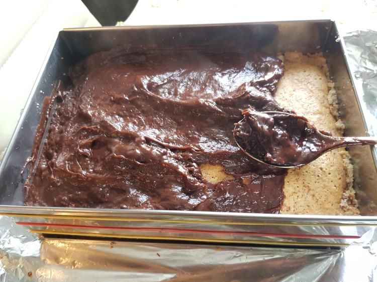 Mandel Pudding Kuchen mit Krokant Haube - einfach - von barbara62
