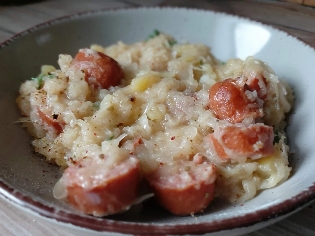 Rezept: Sauerkraut - Eintopf (Resteverwertung) Bild Nr. 11 Sauerkraut - Eintopf (Resteverwertung) - Rezept - Bild Nr. 11