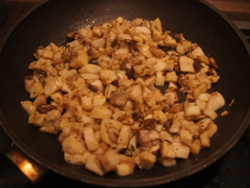 Kürbissuppe mit Steinpilzeinlage - Rezept - Bild Nr. 17