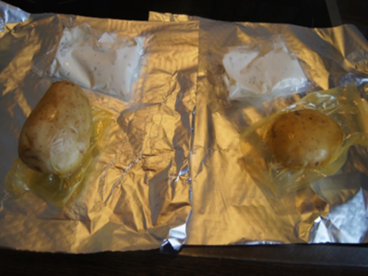 Baked Potato mit asiatischen Möhrenblütensalat - Rezept - Bild Nr. 4