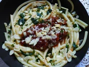 Makkaronipfanne mit Sauce Bolognese – Maccheroni alla bolognese - Rezept - Bild Nr. 2