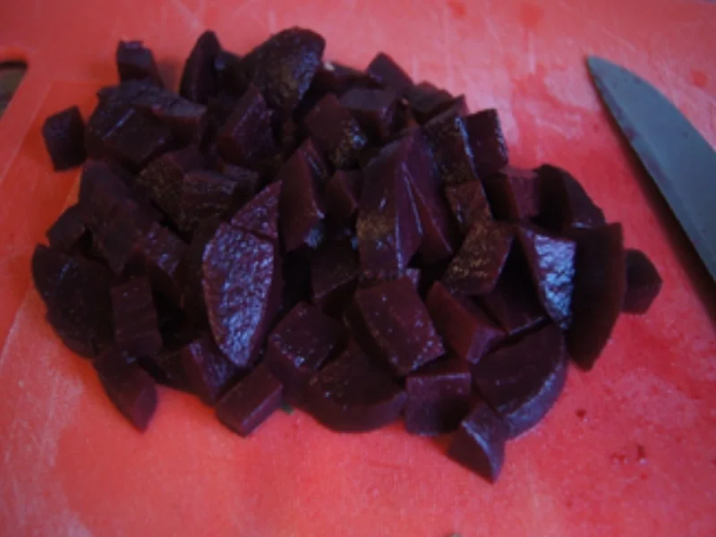 Forelle Müllerin mit Rote-Bete-Gemüse und Curry-Drillingen - Rezept - Bild Nr. 14