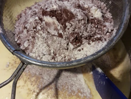 Rezept: Schokobiskuit Bild Nr. 7 Schokobiskuit - Rezept - Bild Nr. 7