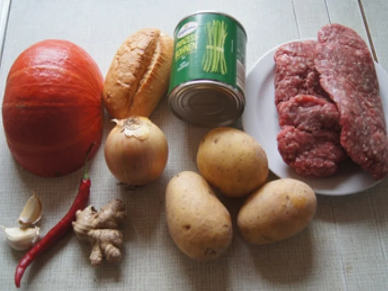 Kürbis-Frikadellen mit Prinzess-Bohnen und herzhaften Kartoffelstampf - Rezept - Bild Nr. 3