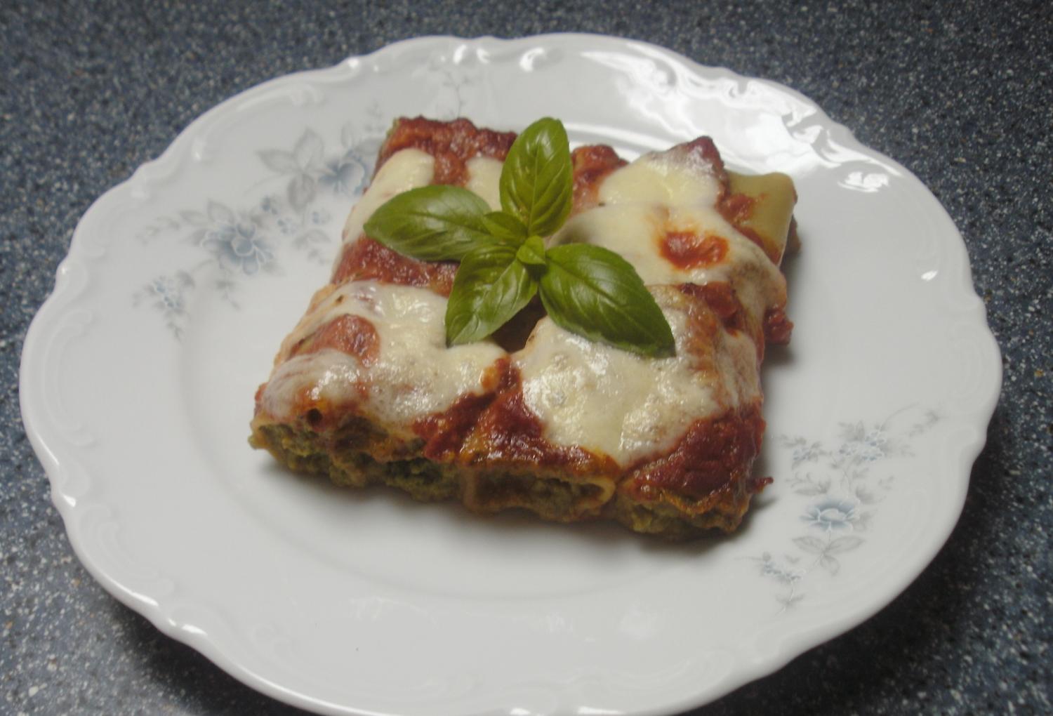 Cannelloni mit Spinat und Ricotta gefüllt - Rezept mit Bild - kochbar.de