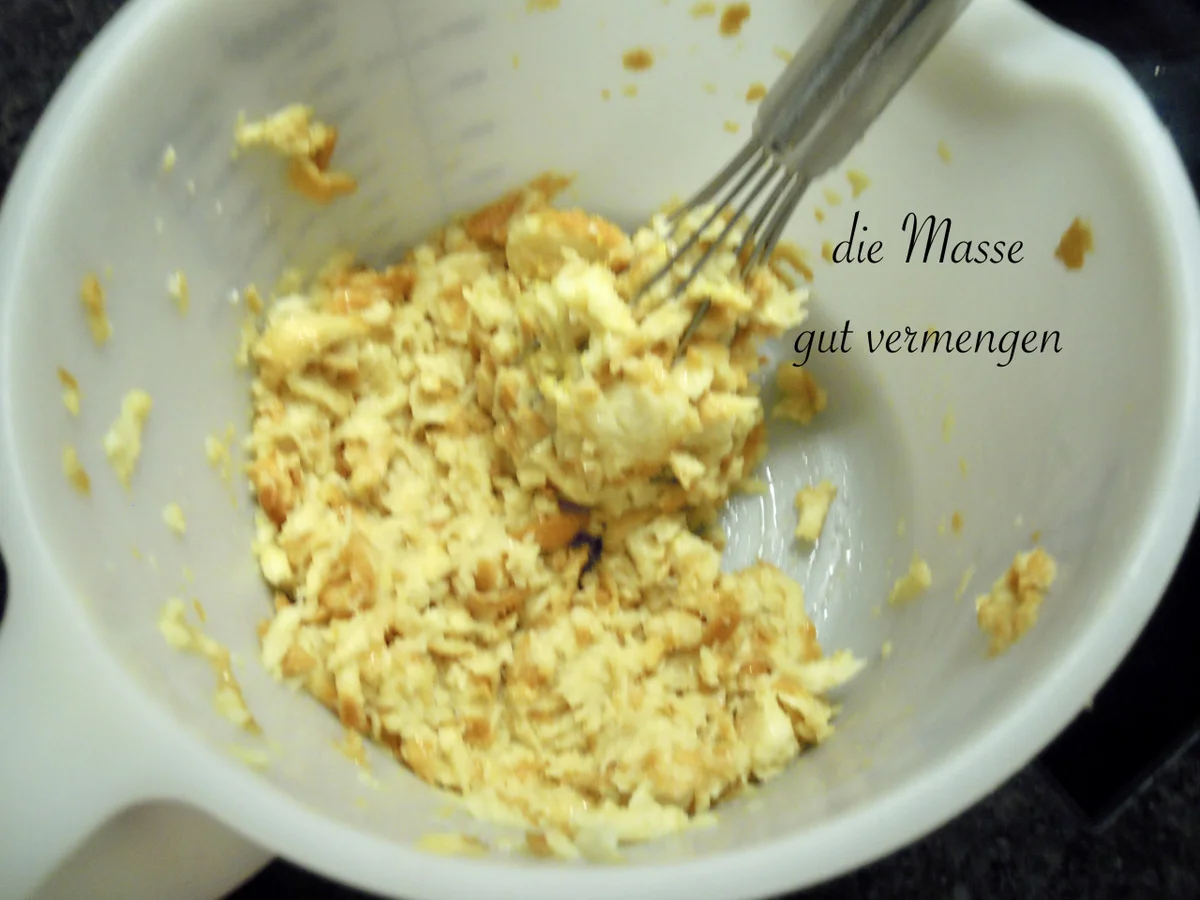 Rezept: Wiener Kipferl Knödel Bild Nr. 4 Wiener Kipferl Knödel - Rezept - Bild Nr. 4