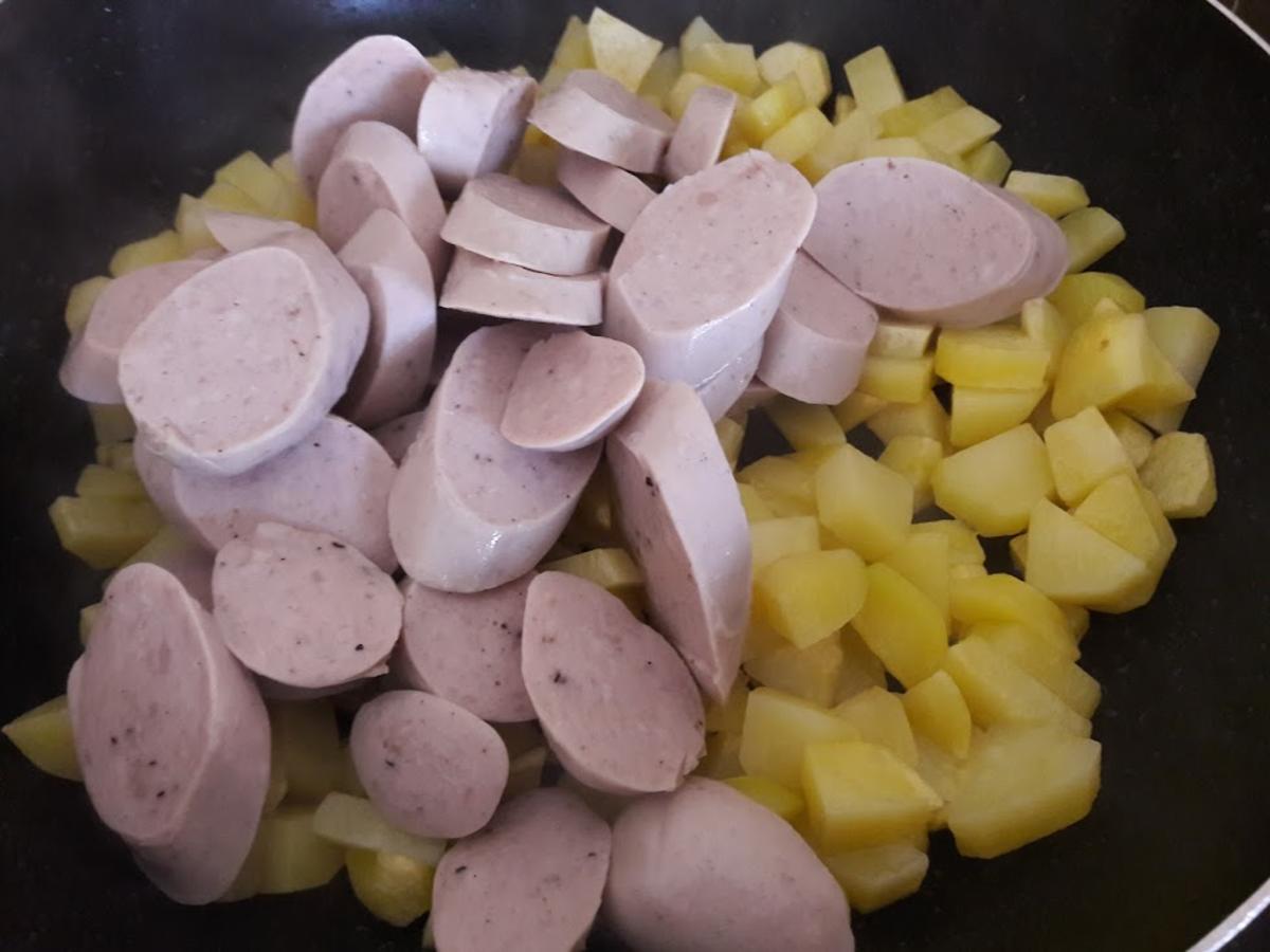 Bratwurstpfanne - Rezept - Bild Nr. 6