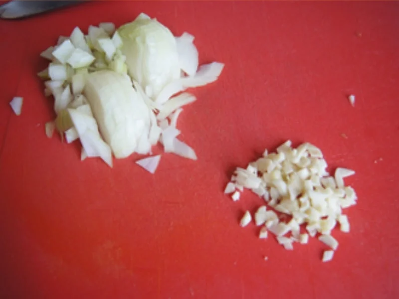 Rezept: Wachteleier mit herzhaften Rahmspinat und Drillingen Bild Nr. 7 Wachteleier mit herzhaften Rahmspinat und Drillingen - Rezept - Bild Nr. 7