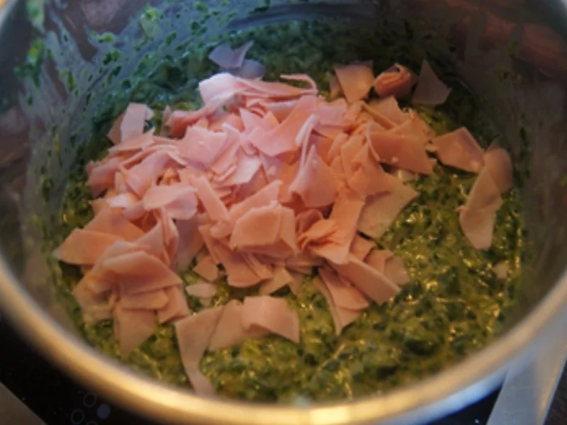 Rezept: Wachteleier mit herzhaften Rahmspinat und Drillingen Bild Nr. 11830 Wachteleier mit herzhaften Rahmspinat und Drillingen - Rezept - Bild Nr. 11830