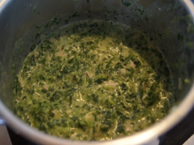 Rezept: Wachteleier mit herzhaften Rahmspinat und Drillingen Bild Nr. 11830 Wachteleier mit herzhaften Rahmspinat und Drillingen - Rezept - Bild Nr. 11830