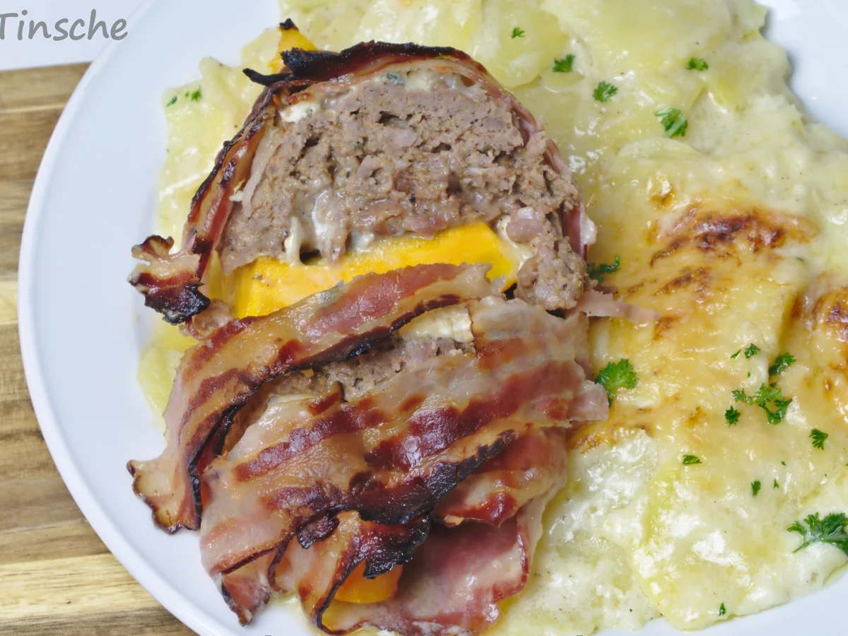 Gefüllter Kürbis mit Hackfleisch & Blauschimmelkäse im Speckmantel - Rezept - Bild Nr. 19