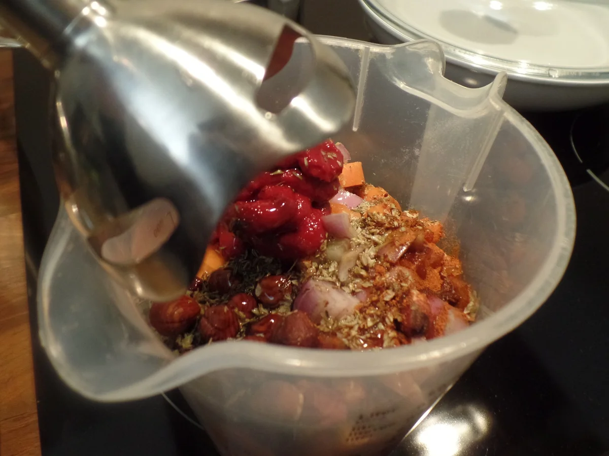 Rezept: Möhren-Pesto Bild Nr. 11832 Möhren-Pesto - Rezept - Bild Nr. 11832