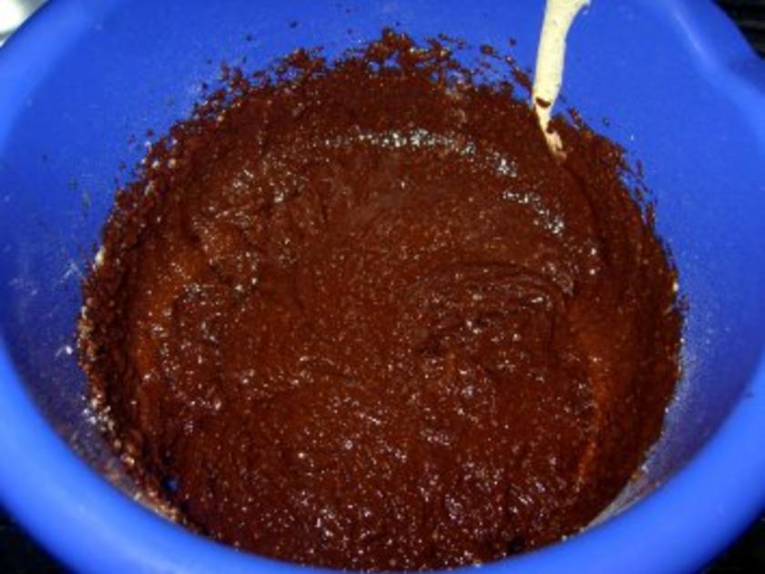 Der perfekte Schokoladenkuchen - schnell &amp; einfach - 447 kcal/100g