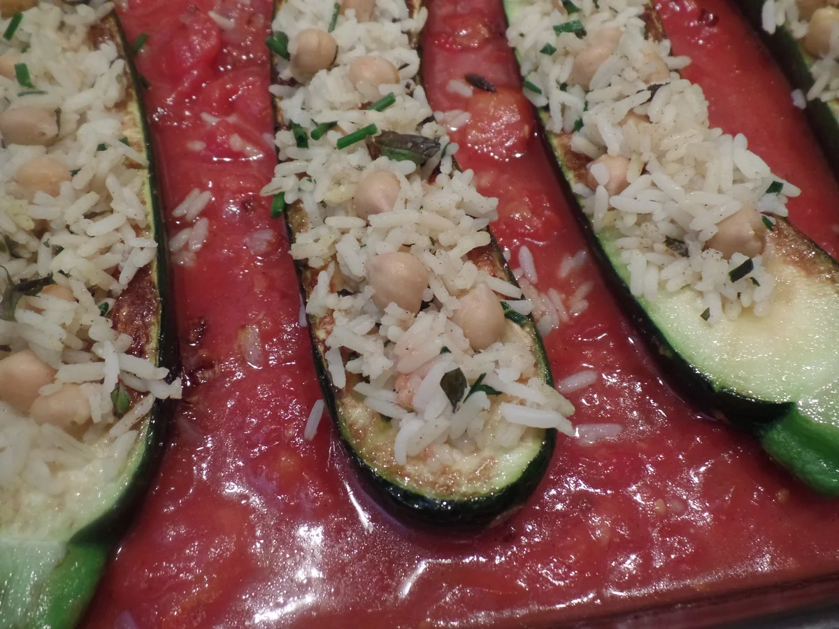 Gefüllte Zucchini Orientalisch - Rezept - Bild Nr. 11876