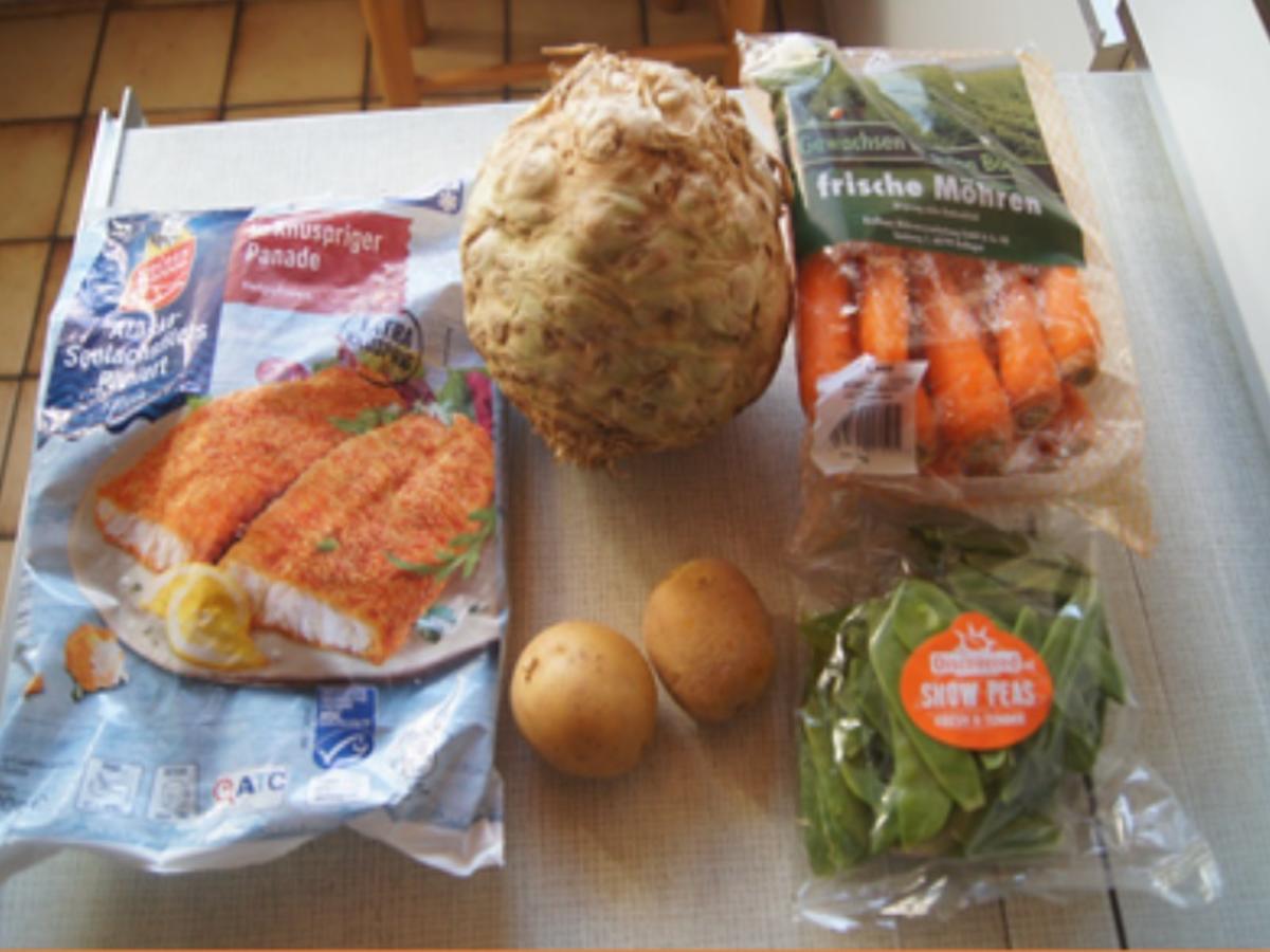 Paniertes Alaska Seelachsfilet mit Gemüse aus dem Wok und Sellerie-Kartoffel-Stampf - Rezept - Bild Nr. 3