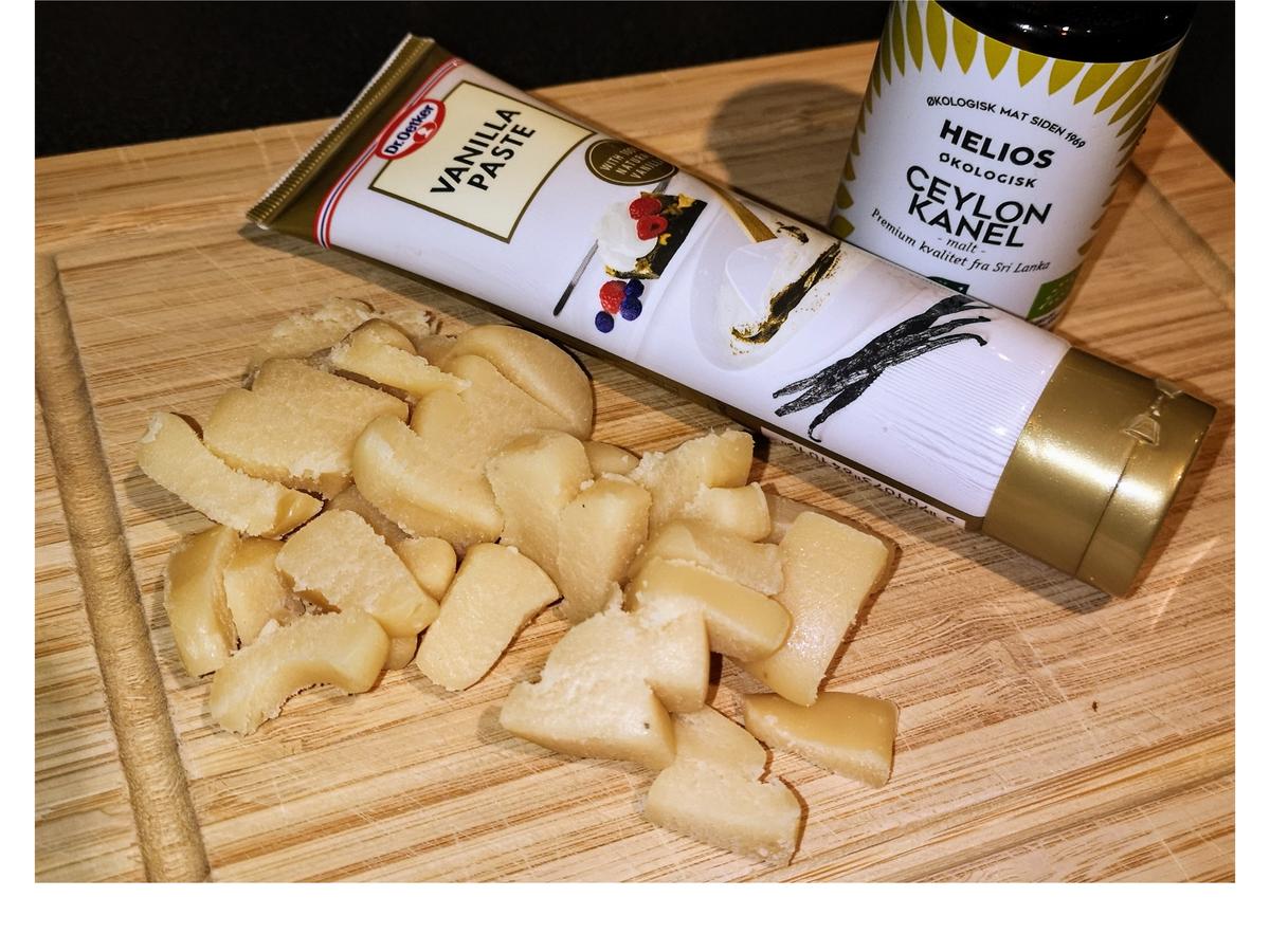 BiNe` S MARZIPAN PANNA COTTA - schnell &amp; einfach - von Bine13100