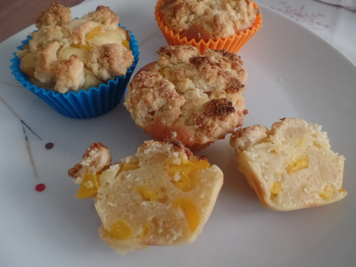 Rezept: Pfirsich-Muffins mit Streusel Bild Nr. 11893 Pfirsich-Muffins mit Streusel - Rezept - Bild Nr. 11893