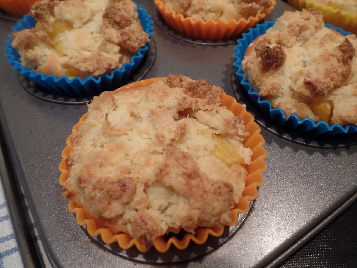 Rezept: Pfirsich-Muffins mit Streusel Bild Nr. 11906 Pfirsich-Muffins mit Streusel - Rezept - Bild Nr. 11906