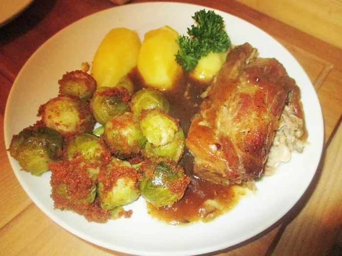 Schweinenacken geschmort im Ofen - Rezept - Bild Nr. 2