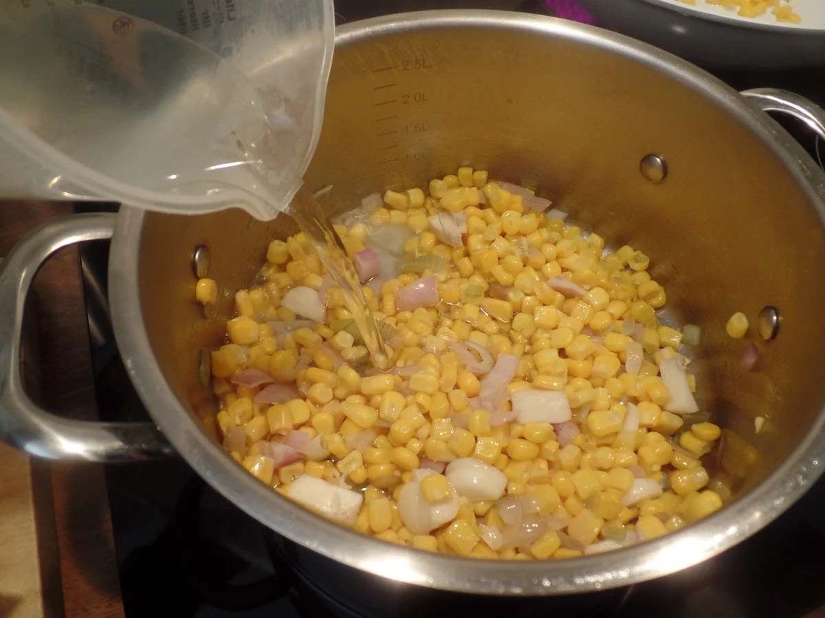 Rezept: Mais-Curry-Cremesuppe Bild Nr. 11914 Mais-Curry-Cremesuppe - Rezept - Bild Nr. 11914