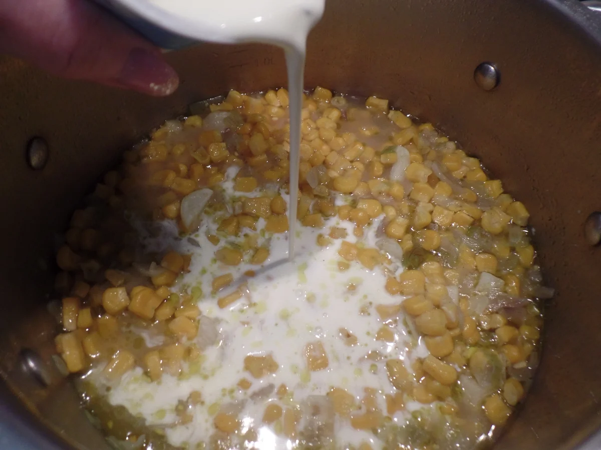 Rezept: Mais-Curry-Cremesuppe Bild Nr. 11916 Mais-Curry-Cremesuppe - Rezept - Bild Nr. 11916