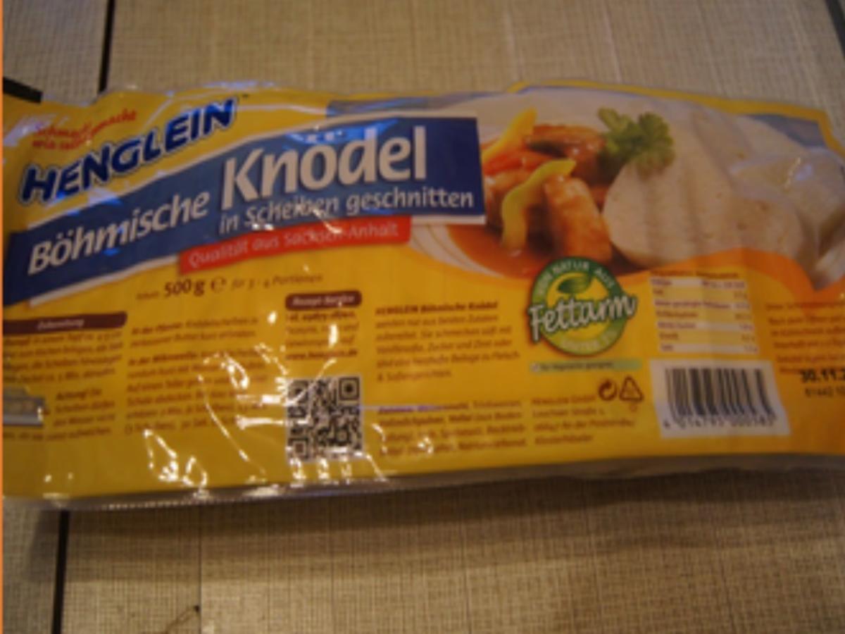 Tafelspitz mit Sauce à la Svieckova, Böhmschen Knödeln , Honig-Möhren und Preisebeeren - Rezept - Bild Nr. 12