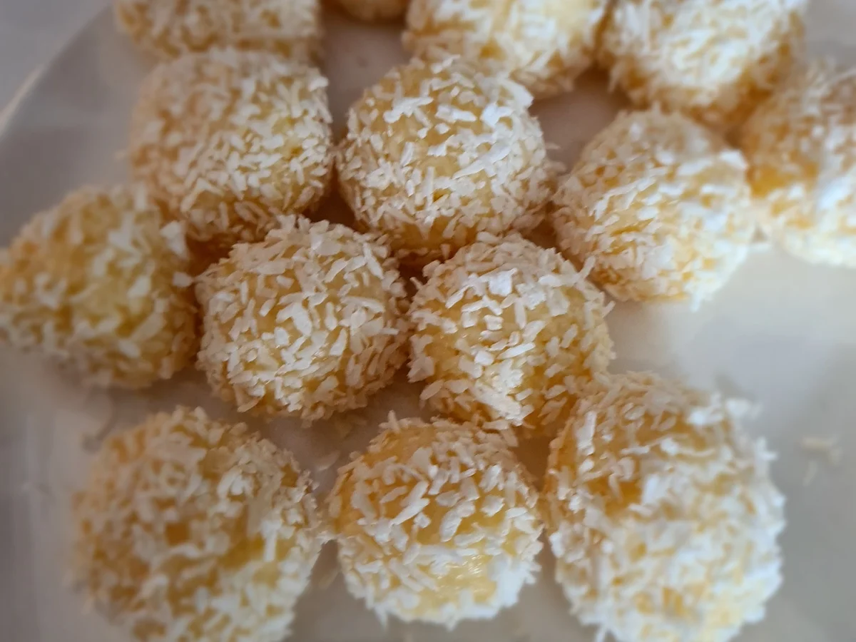 Kokosnuss Kugeln - Rezept - Bild Nr. 2