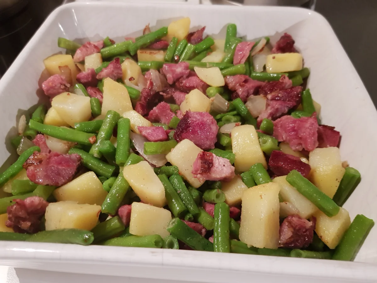 Rezept: Grüne-Bohnen-Auflauf mit Kasseler Bild Nr. 4 Grüne-Bohnen-Auflauf mit Kasseler - Rezept - Bild Nr. 4