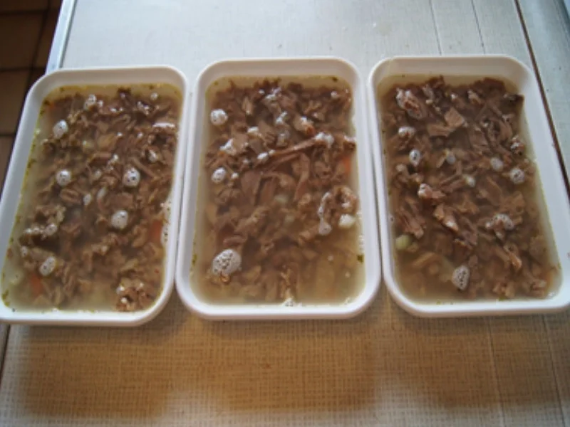 Rezept: Rindfleischsülze Bild Nr. 10 Rindfleischsülze - Rezept - Bild Nr. 10