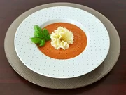 Hokkaido Kürbiskremesuppe mit Tête de Moine Röschen - Rezept - Bild Nr. 2