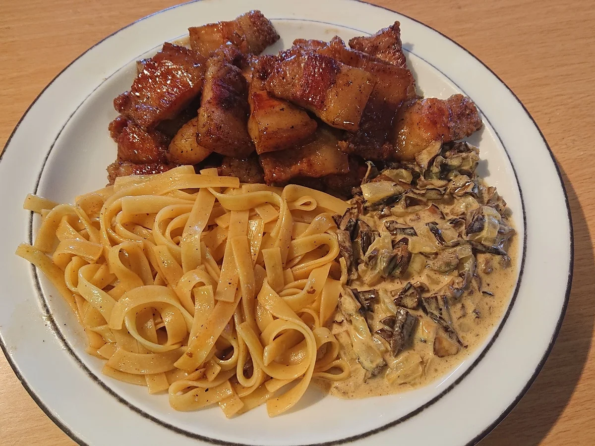 Rezept: Schweinsgoder / Schweinekinn geschnetzelt mit Hexensauce Bild Nr. 2 Schweinsgoder / Schweinekinn geschnetzelt mit Hexensauce - Rezept - Bild Nr. 2