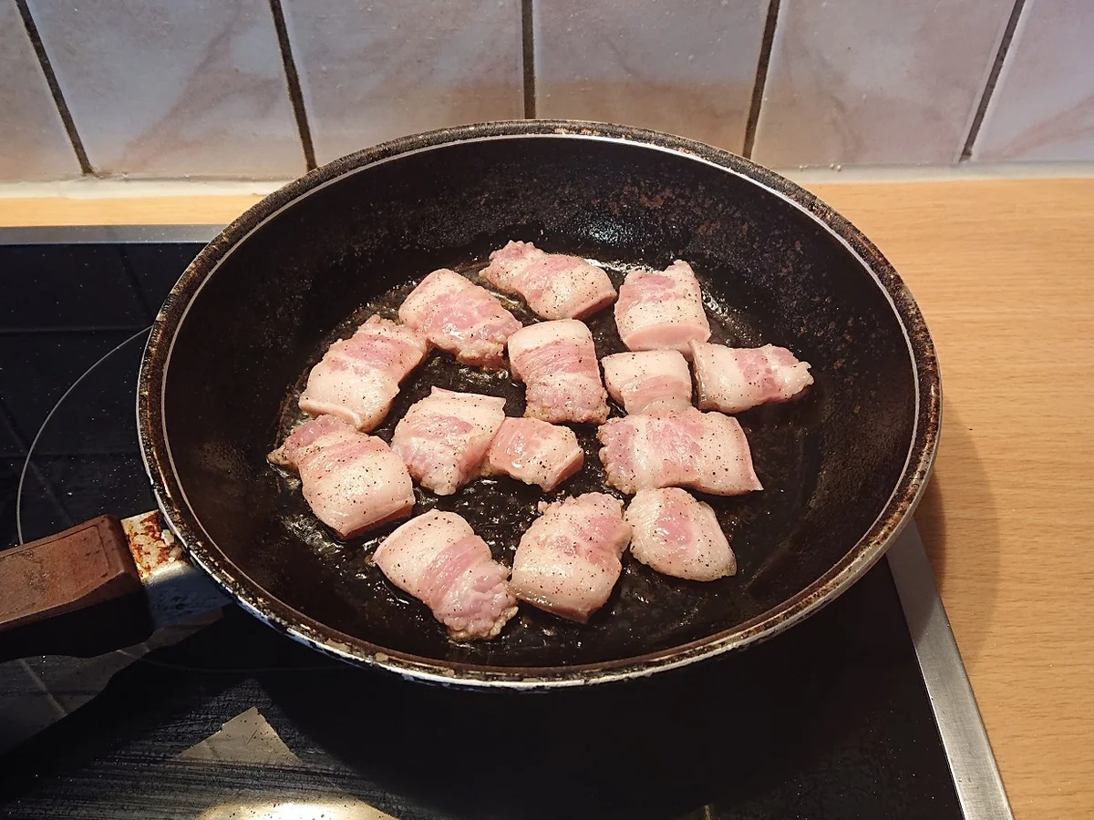 Rezept: Schweinsgoder / Schweinekinn geschnetzelt mit Hexensauce Bild Nr. 3 Schweinsgoder / Schweinekinn geschnetzelt mit Hexensauce - Rezept - Bild Nr. 3