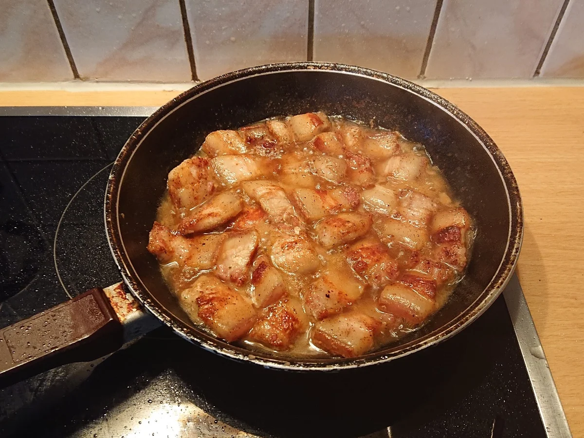 Rezept: Schweinsgoder / Schweinekinn geschnetzelt mit Hexensauce Bild Nr. 5 Schweinsgoder / Schweinekinn geschnetzelt mit Hexensauce - Rezept - Bild Nr. 5